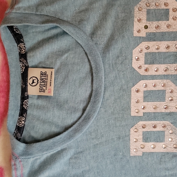 Vintage Victoria’s Secret PINK RHINESTONE GRAPHIC T-Shirt “PROP OF PINK” XS - Picture 3 of 3